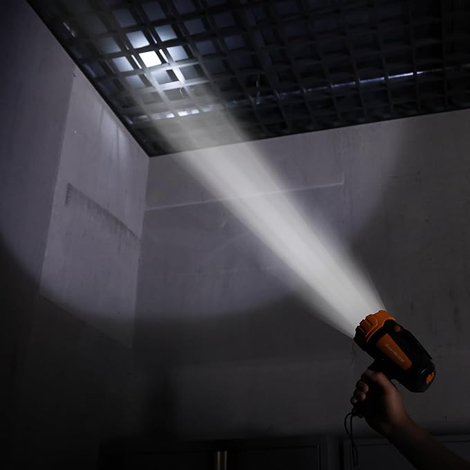 EverBrite Powerful Rechargeable Spotlight, 500lm LED Flashlight with Adjustable Stand, Perfect for Outdoor, Work, Emergency