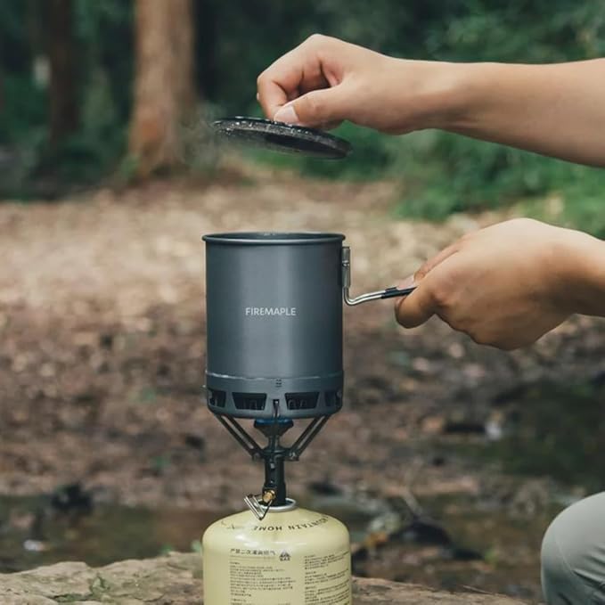 Fire-Maple Petrel Ultralight Pot- High Efficiency Aluminum Camping and Backpacking Pot with Heat-Proof Handle, Portable and Compact