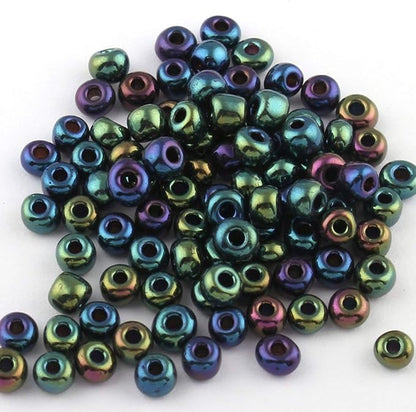 Perlin Glass Seed Beads 4mm 6/0 Round Mini Small Pony Spacer Beads 1100pcs for Jewelry Making Earrings Bracelets Pendants Waist DIY Handmade Metallic Color Kit (Green-Blue)