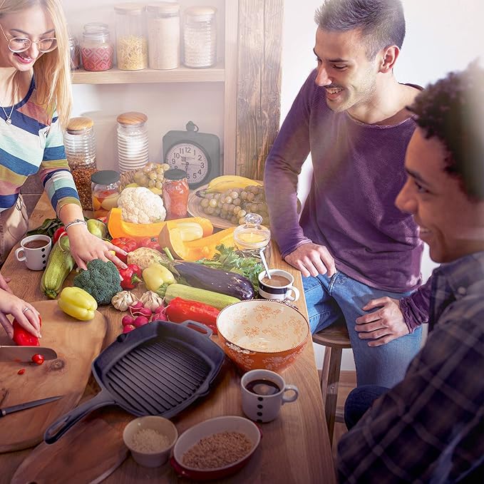 Cuisinel Cast Iron Square Grill Pan + Glass Lid + Pan Scraper + Handle Cover - 10.5" Pre-Seasoned Ridged Skillet - Grill, Stovetop, Fire, Indoor/Outdoor Use - for Grilling, Frying, Sauteing