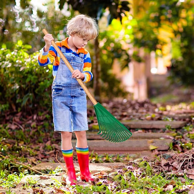 Macarrie Pack of 3 Kids Rakes with Hardwood Handle Lawn Garden Rake for Kids Gifts to Sweep Fall Leaves in Lawn and Tidying up The Garden Made of Wood and Plastic, 34.6 Inch (Green)