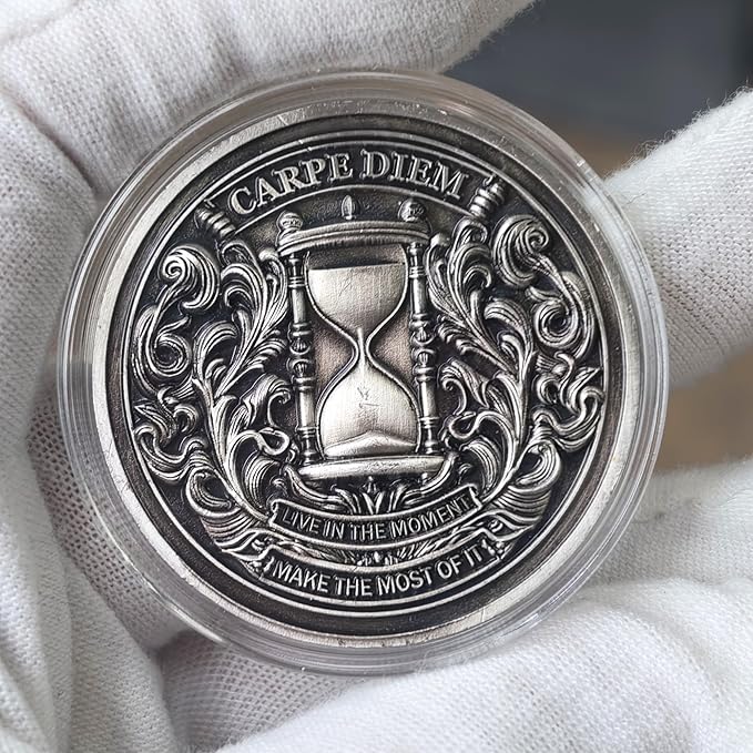 Memento Mori Carpe Diem Challenge Coin - Motivational Coin with Life & Death Symbols - Inspirational Gift for Friends & Loved Ones ﻿ ﻿