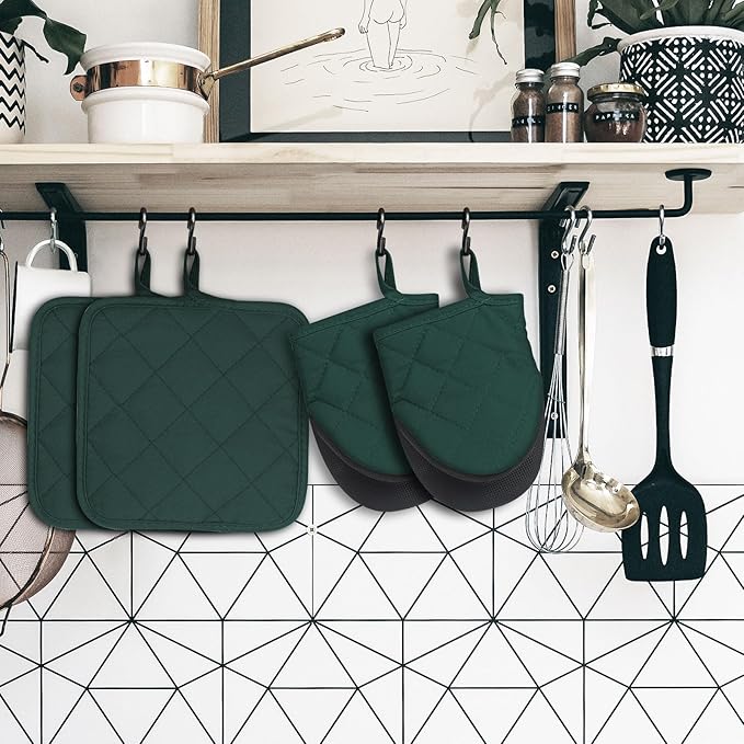 Oven Mitts and Pot Holders Set, Heat Resistant Silicone Kitchen Mini Oven