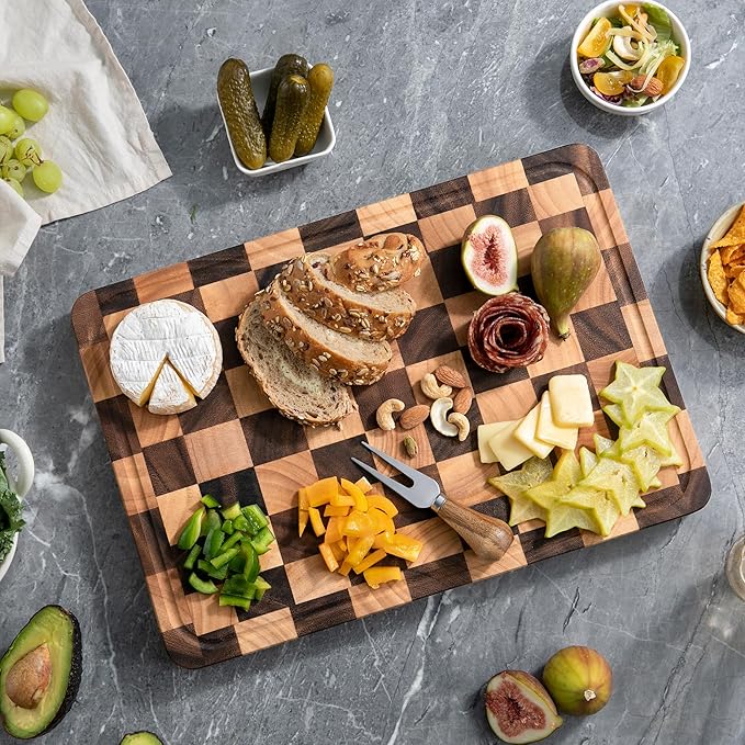 Checkered Cutting Boards for Kitchen, Acacia Wooden Chopping Board